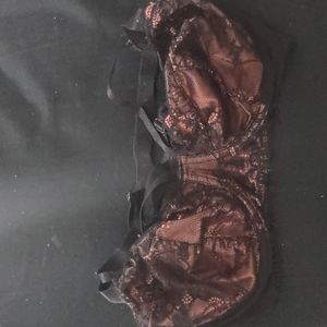 PP 32f red n black bra